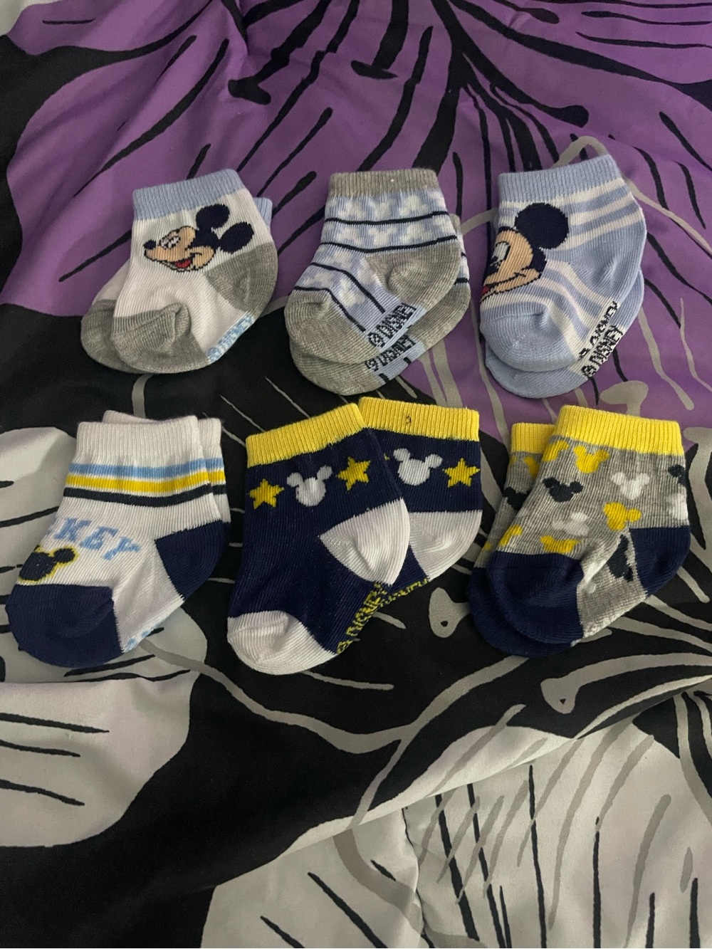 Disney Baby Mickey Mouse 6-Pack Socks, 0-6 months